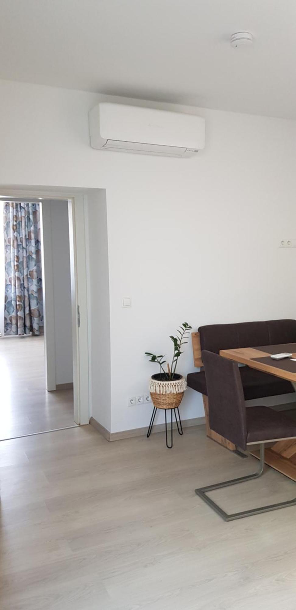 Zentrum 2 Moerbisch Mörbisch am See Стая снимка